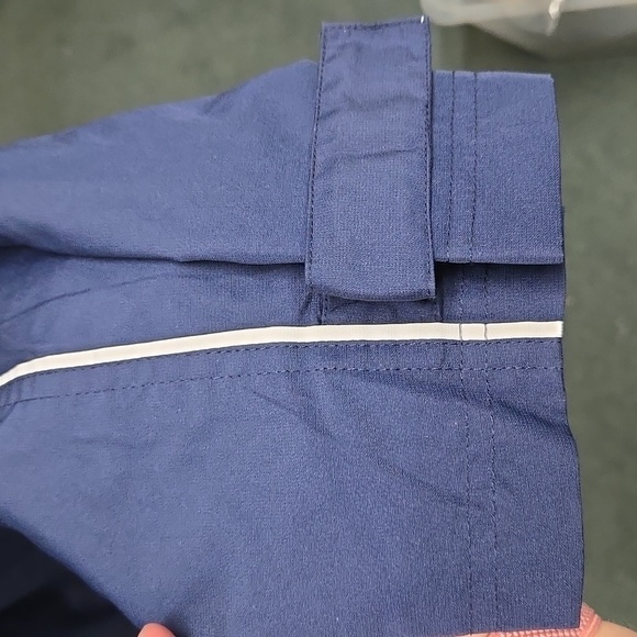 CCM Size XL Navy Blue Lightweight Windbreaker Style Jacket - Picture 3 of 10